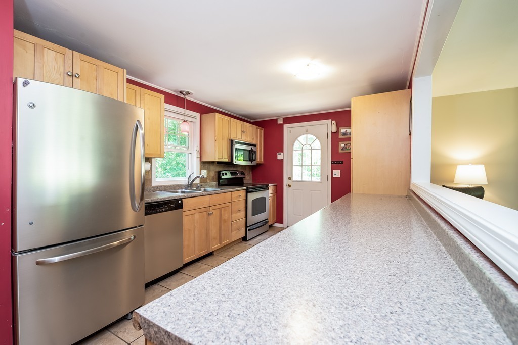 613 Townsend Road Groton, MA 01450 - Photo 4 of 29 Gallery Image 4