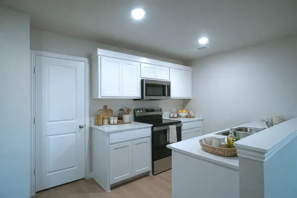 $1,650 | 3008 Grey Wolf Circle, Unit 114, Denton, TX 76209