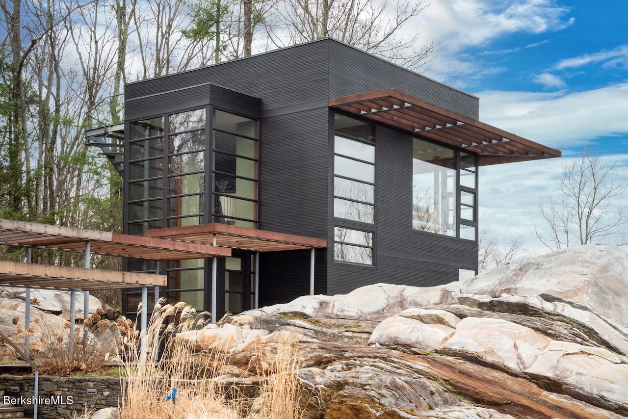 250 Long Pond Road Great Barrington, MA 01230 - Photo 44 of 54 Guest House