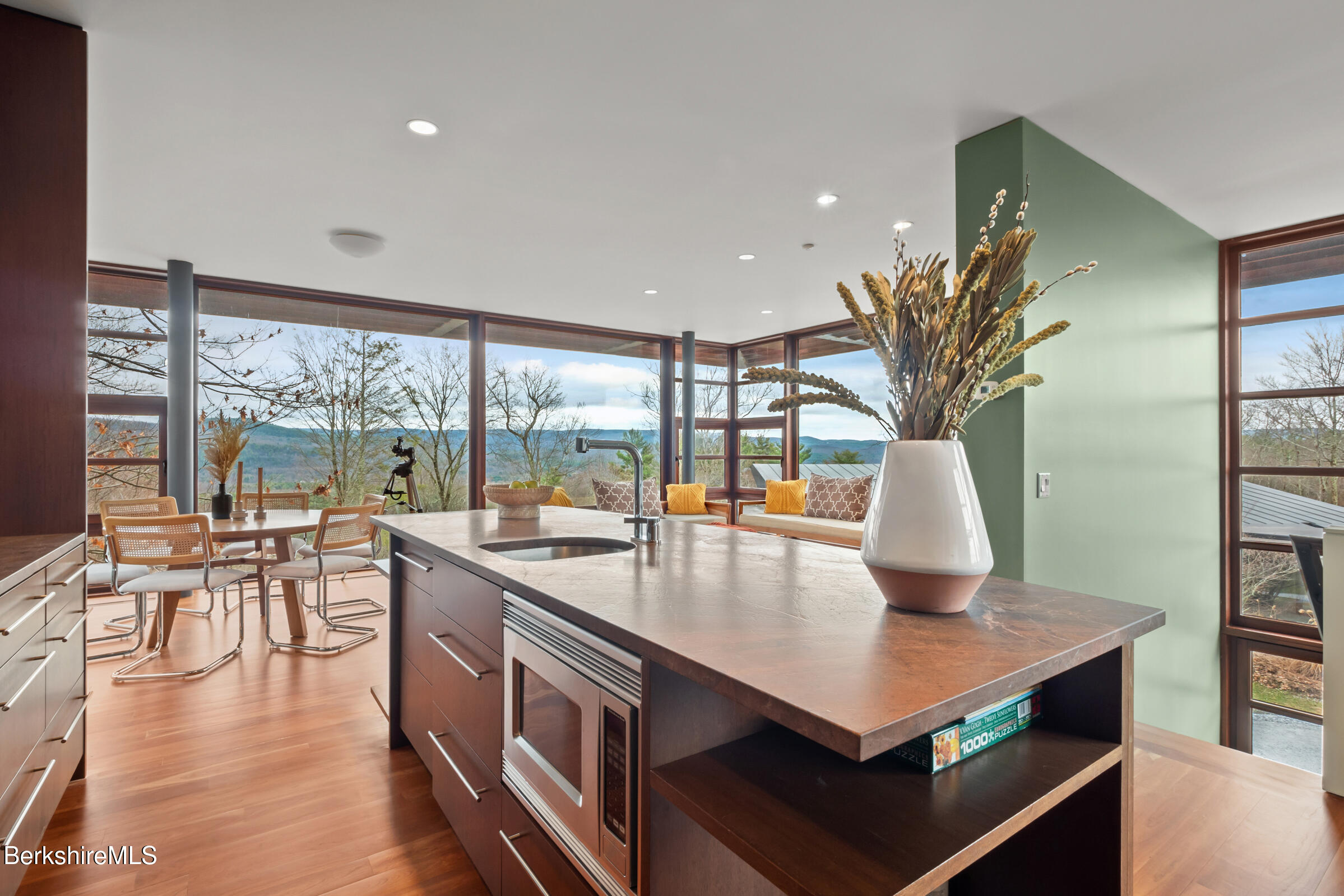 250 Long Pond Road Great Barrington, MA 01230 - Photo 47 of 54 Guest House