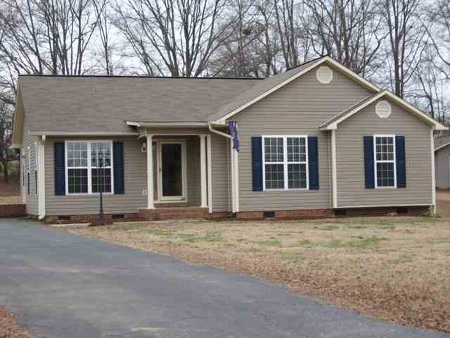 127 Joshua Road Woodruff, SC 29388 - Photo 1 of 19 Gallery Image 1