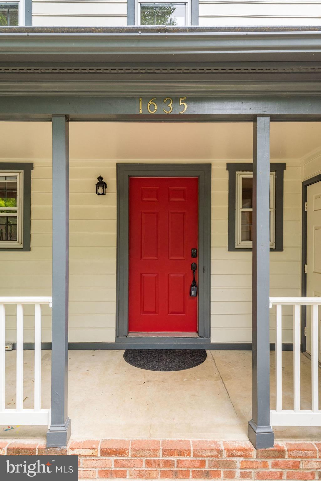 1635 Stowe Road Reston, VA 20194 - Photo 3 of 29 Welcome to YOUR New Home!!