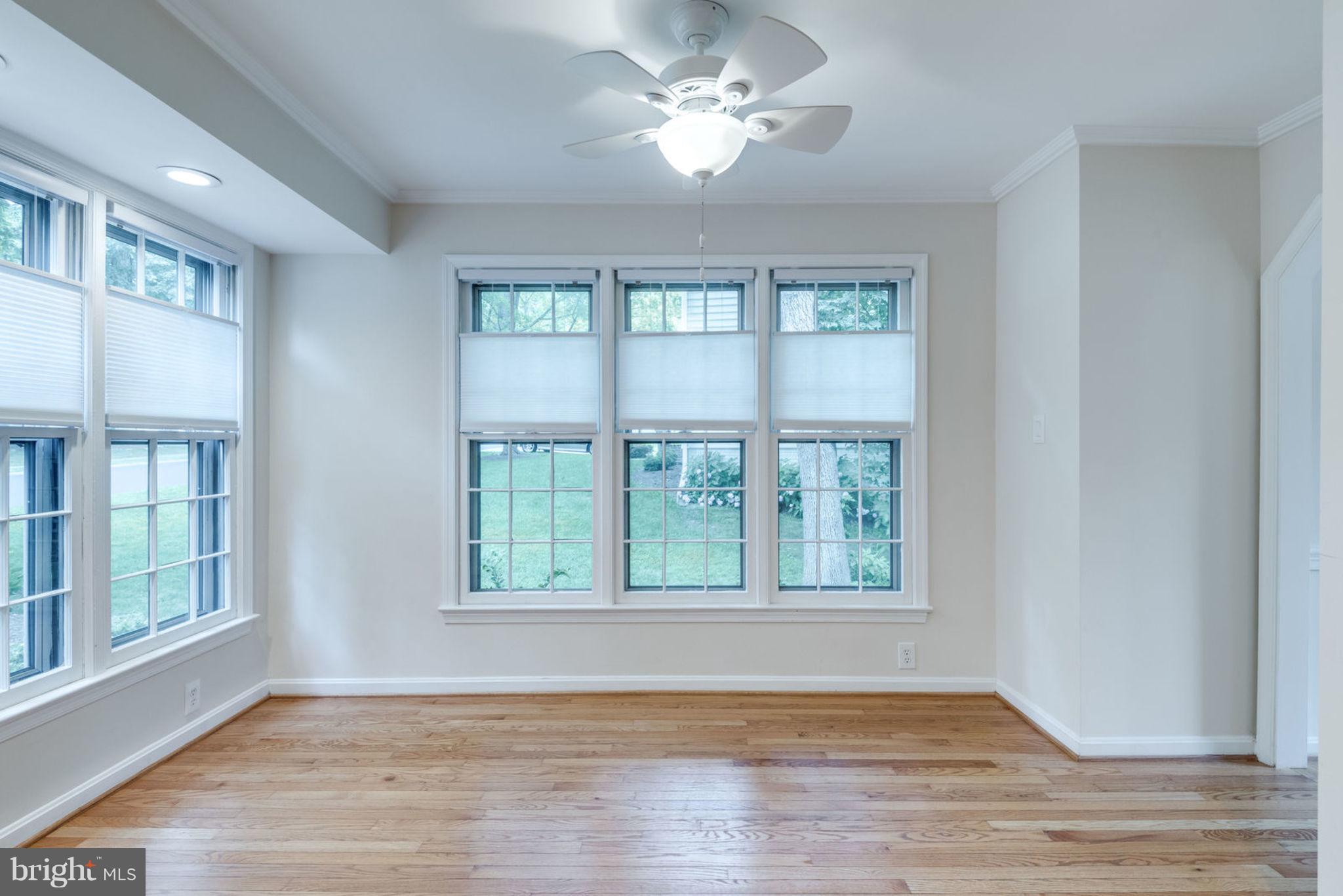 1635 Stowe Road Reston, VA 20194 - Photo 6 of 29 Breakfast Room off Kitchen
