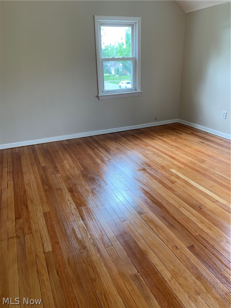 5136 Edenhurst Road Cleveland, OH 44124 - Photo 18 of 21