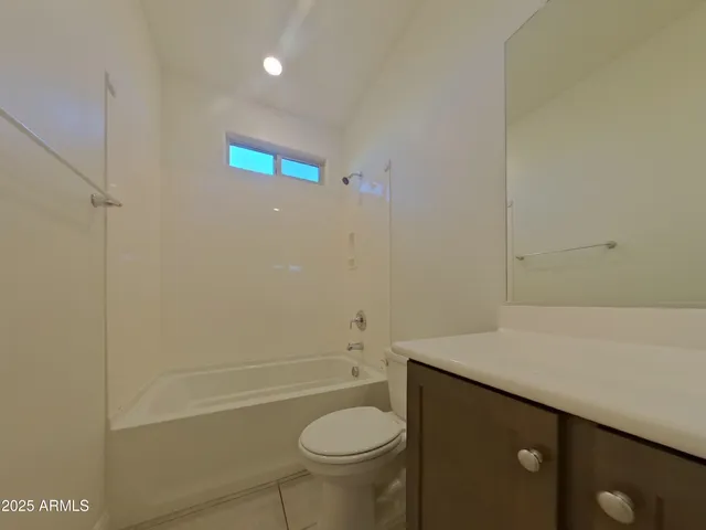 $1,899 | 11393 South 175th Drive, Goodyear, AZ 85338