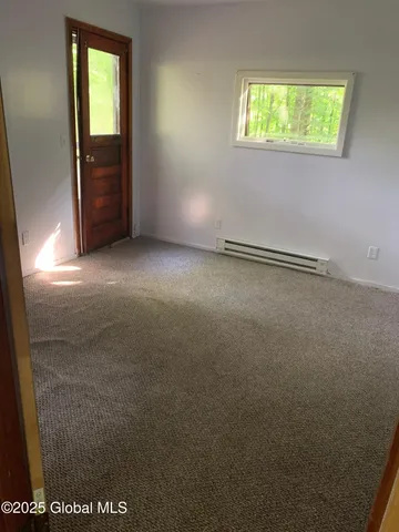 $499,900 | 326 Middle Road, Crown Point, NY 12928