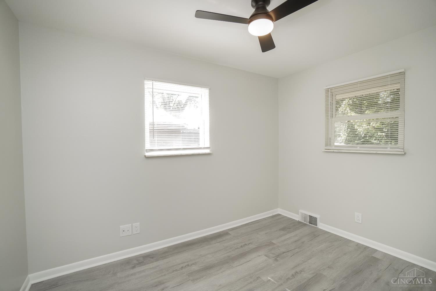 6851 Rutherford Court Cincinnati, OH 45239 - Photo 25 of 47 Gallery Image 25