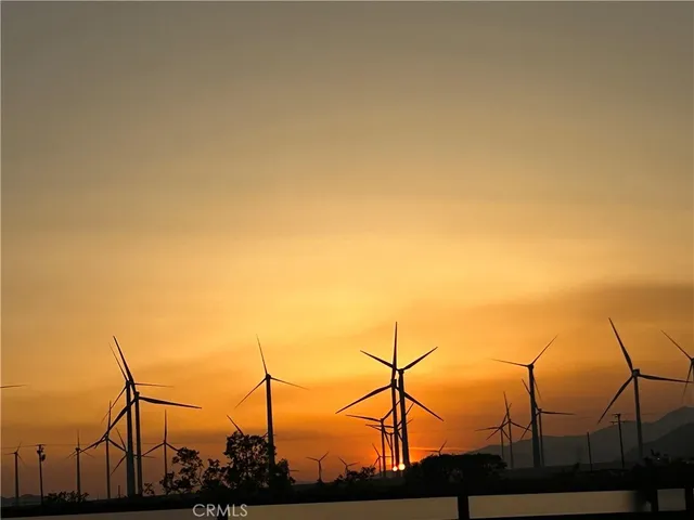 $2,800 | 19790 Cooper Road, Palm Springs, CA 92262