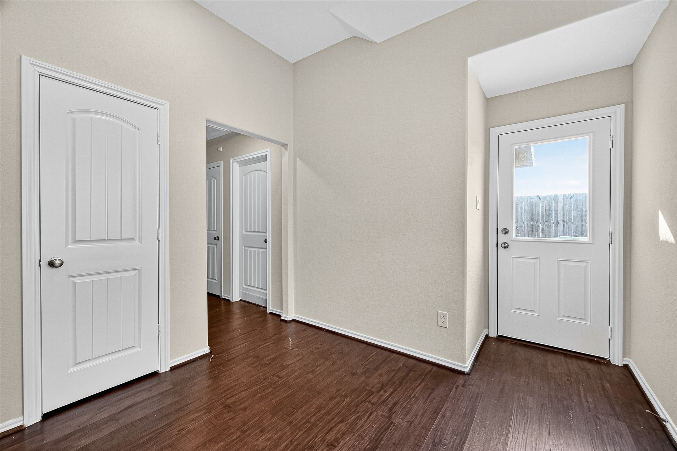 5603 Savanna Pasture Road Katy, TX 77493 - Photo 11 of 29 an empty room with wooden floor & closet area