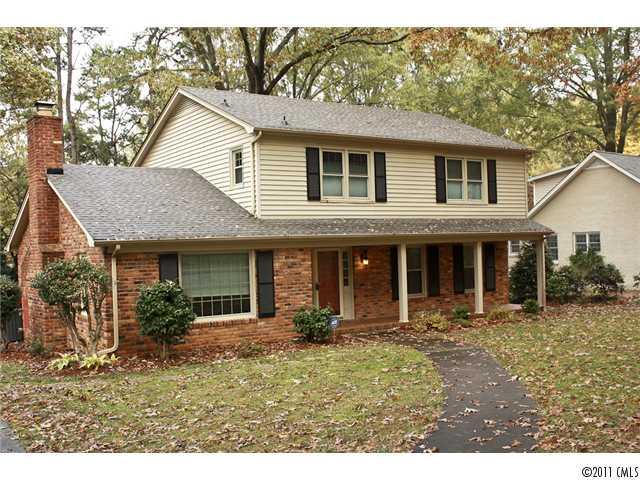 6033 Gate Post Road Charlotte, NC 28211 - Photo 1 of 16 Gallery Image 1
