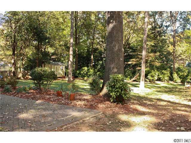 6033 Gate Post Road Charlotte, NC 28211 - Photo 16 of 16 Gallery Image 16