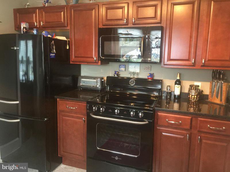 220 Killarney Road Cambridge, MD 21613 - Photo 10 of 17 Kitchen