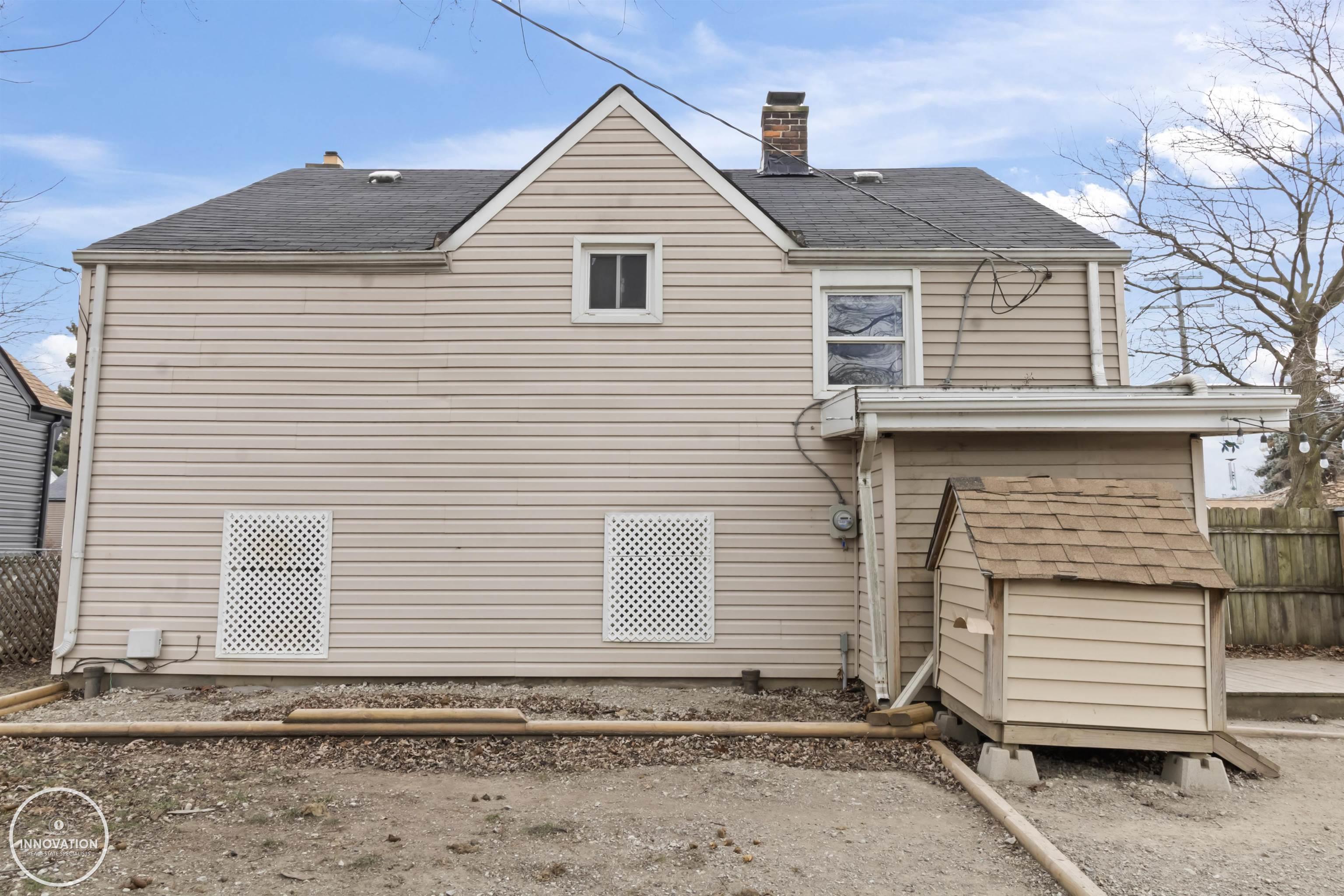 22174 Rausch Avenue Eastpointe, MI 48021 - Photo 6 of 34