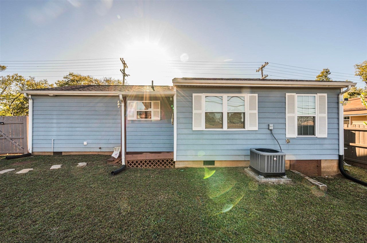 810 Boatlanding Road Bowling Green, KY 42101 - Photo 2 of 17 Gallery Image 2