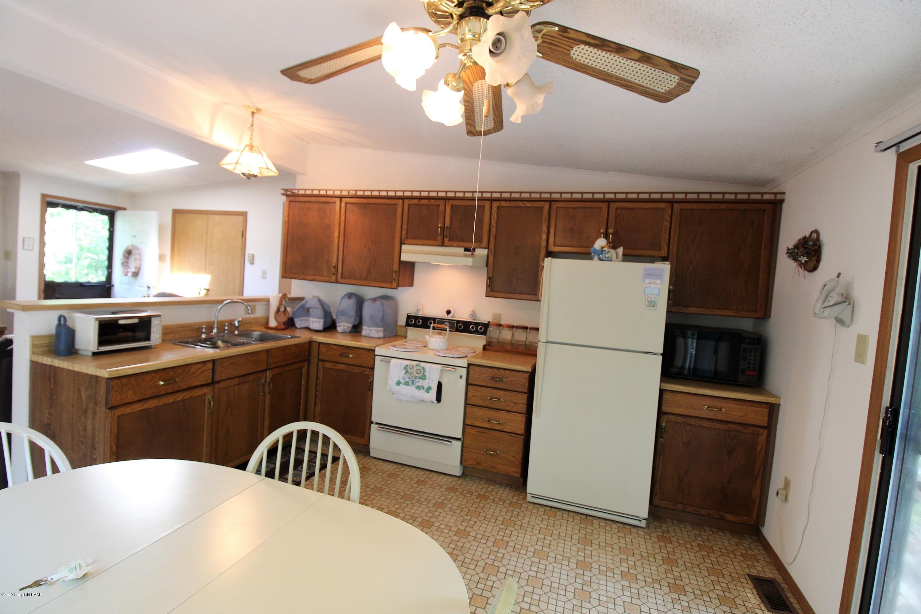 1 Wetzel Road Jim Thorpe, PA 18229 - Photo 5 of 17 5