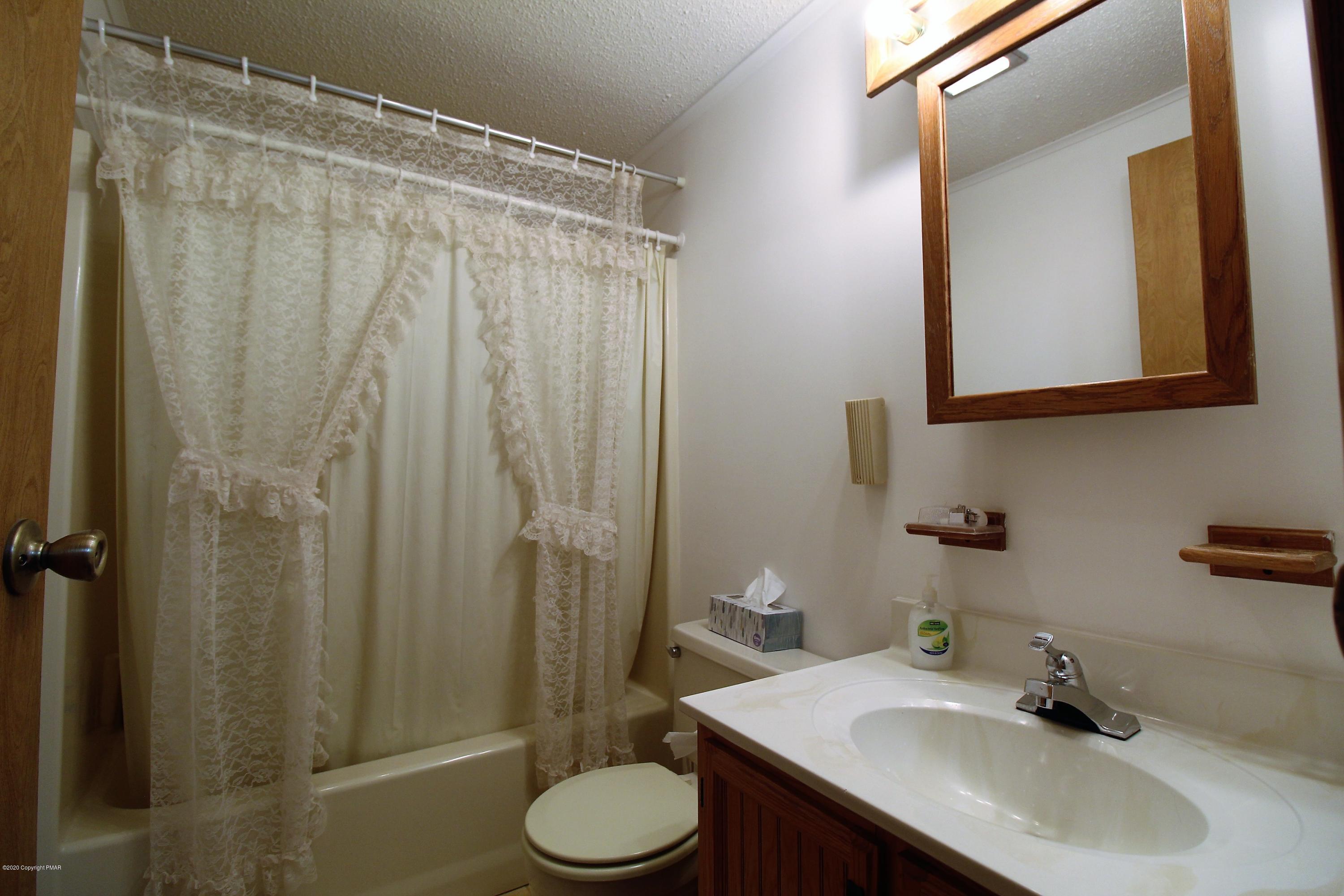 1 Wetzel Road Jim Thorpe, PA 18229 - Photo 8 of 17 8