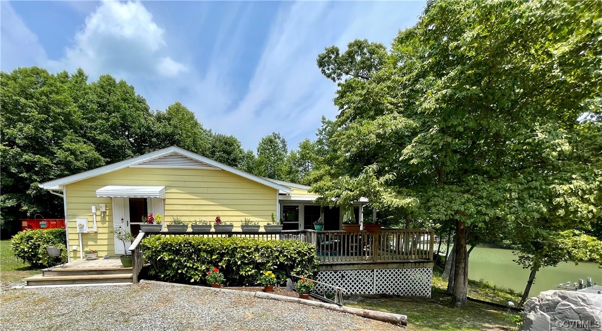 594 Long Point Lane Topping, VA 23169 - Photo 1 of 38 Gallery Image 1
