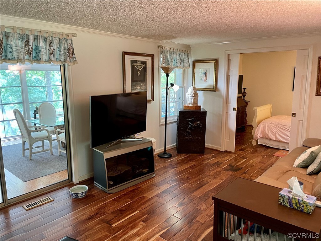 594 Long Point Lane Topping, VA 23169 - Photo 11 of 38 Gallery Image 11