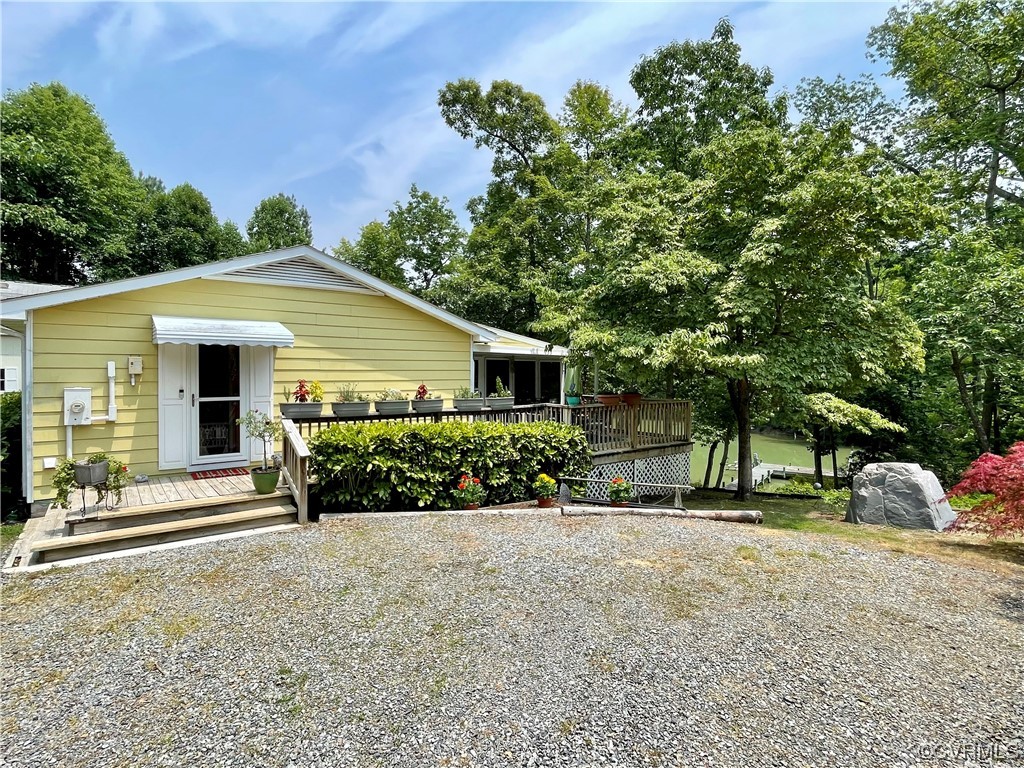 594 Long Point Lane Topping, VA 23169 - Photo 28 of 38 Gallery Image 28