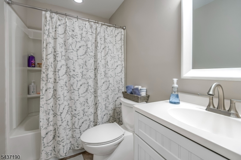 88 Shore Road Andover, NJ 07821 - Photo 16 of 50