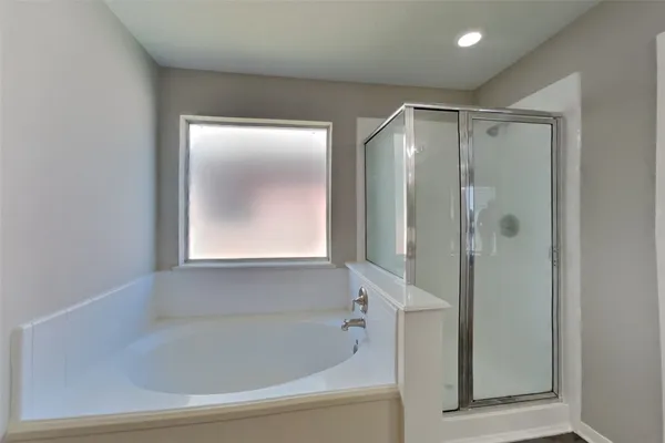 $2,095 | 20502 Upper Green Street, Humble, TX 77338