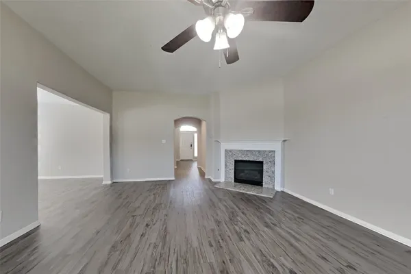 $2,095 | 20502 Upper Green Street, Humble, TX 77338