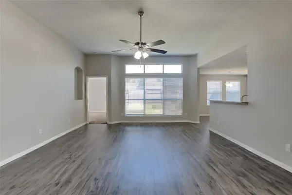 $2,095 | 20502 Upper Green Street, Humble, TX 77338
