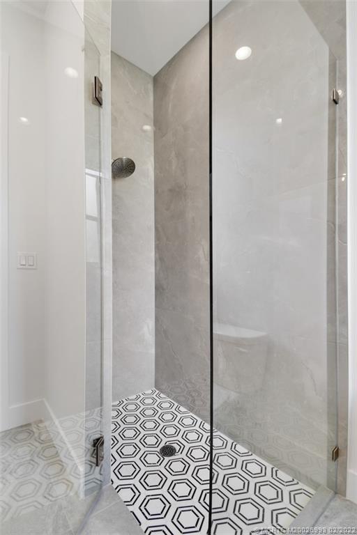 2171 Southwest Oasis Terrace Stuart, FL 34997 - Photo 45 of 86 Bedroom 3 Shower