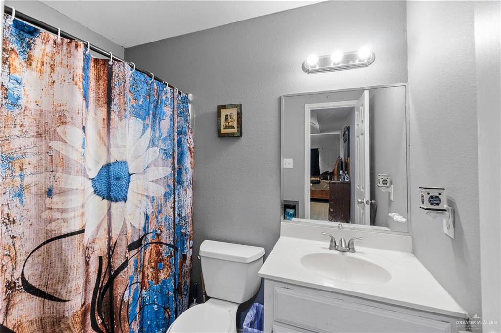 21156 Hooks And Hodges Road Santa Rosa, TX 78593 - Photo 13 of 19