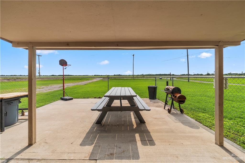 21156 Hooks And Hodges Road Santa Rosa, TX 78593 - Photo 14 of 19