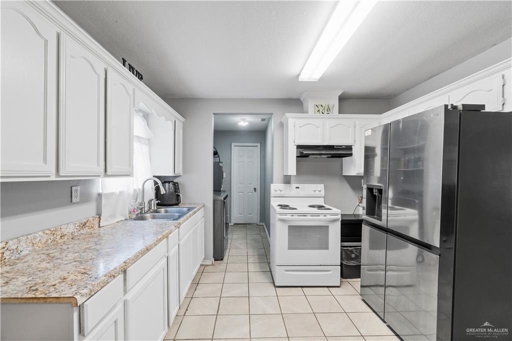 21156 Hooks And Hodges Road Santa Rosa, TX 78593 - Photo 7 of 19