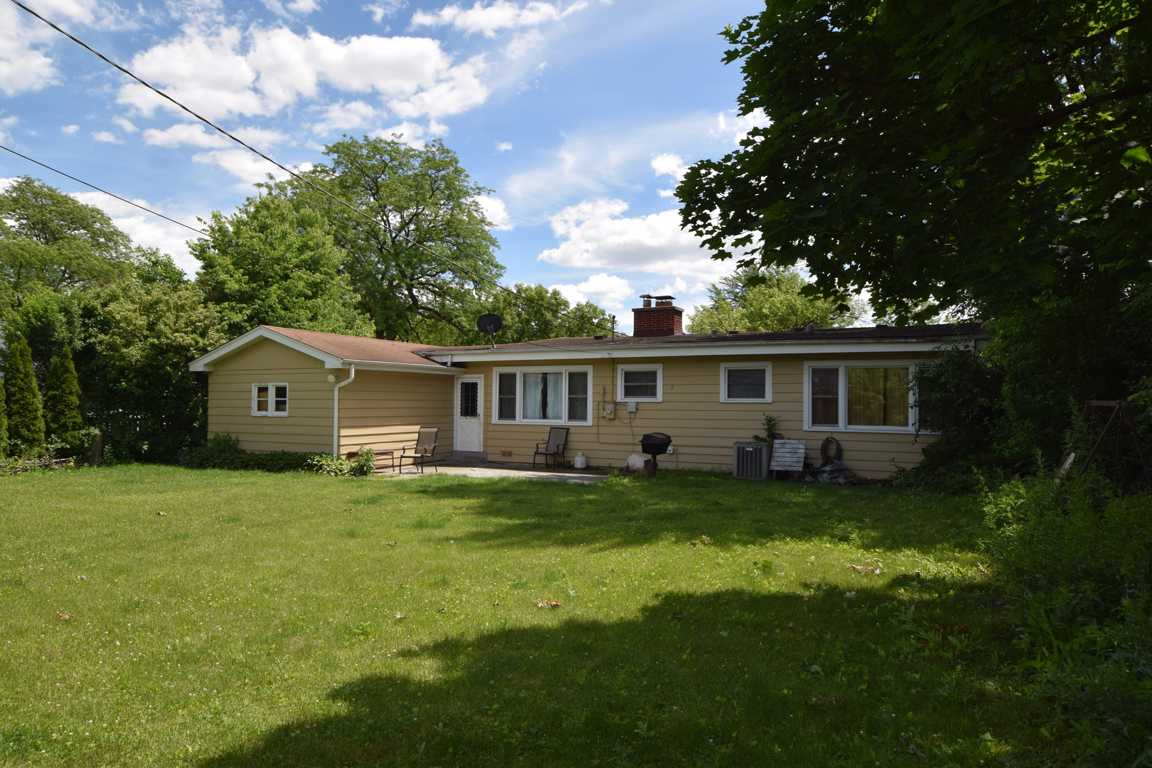 2226 Central Road Glenview, IL 60025 - Photo 3 of 7