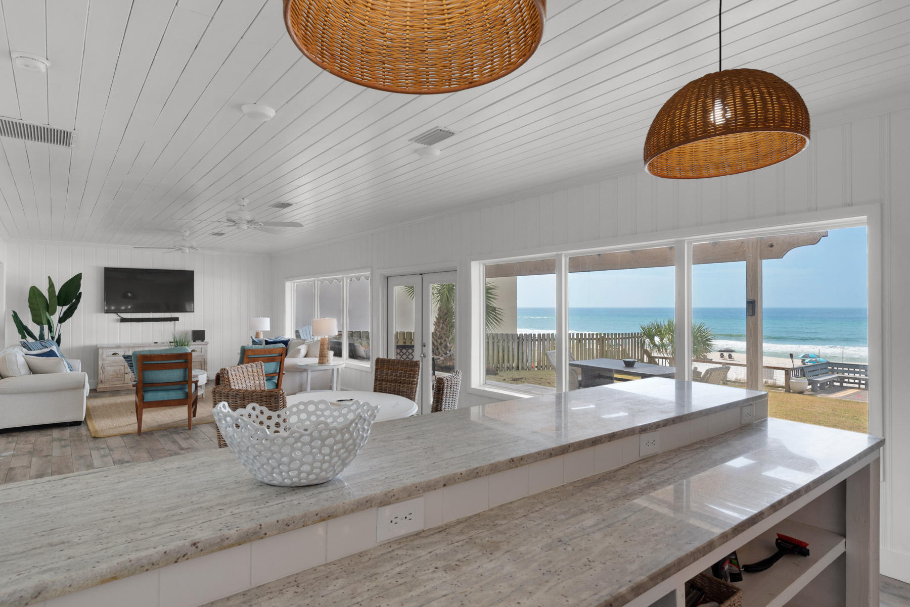 21929 Front Beach Road Panama City Beach, FL 32413 - Photo 10 of 38 Gallery Image 10