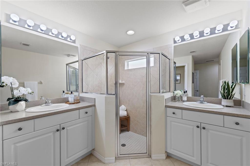 19674 Villa Rosa Loop Estero, FL 33967 - Photo 27 of 44 Gallery Image 27
