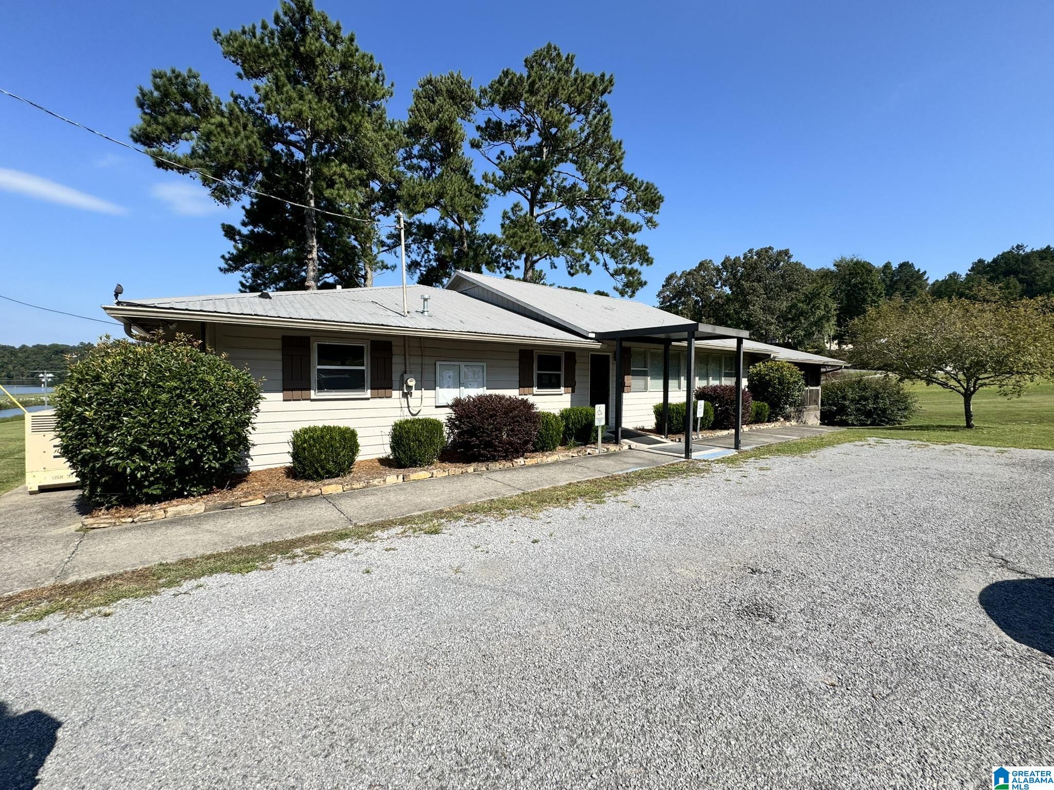 15 Sunset Strip, Unit 5 Oneonta, AL 35121 - Photo 7 of 10