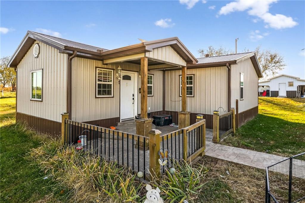 9254 West State Route, Unit RURAL Cameron, MO 64429 - Photo 3 of 32