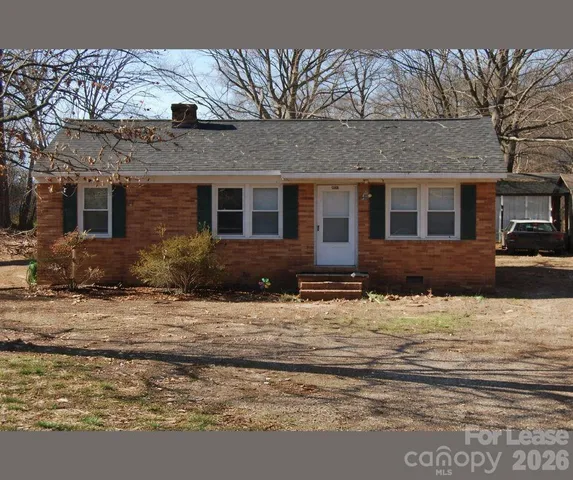$1,500 | 508 Eastside Drive, Statesville, NC 28625