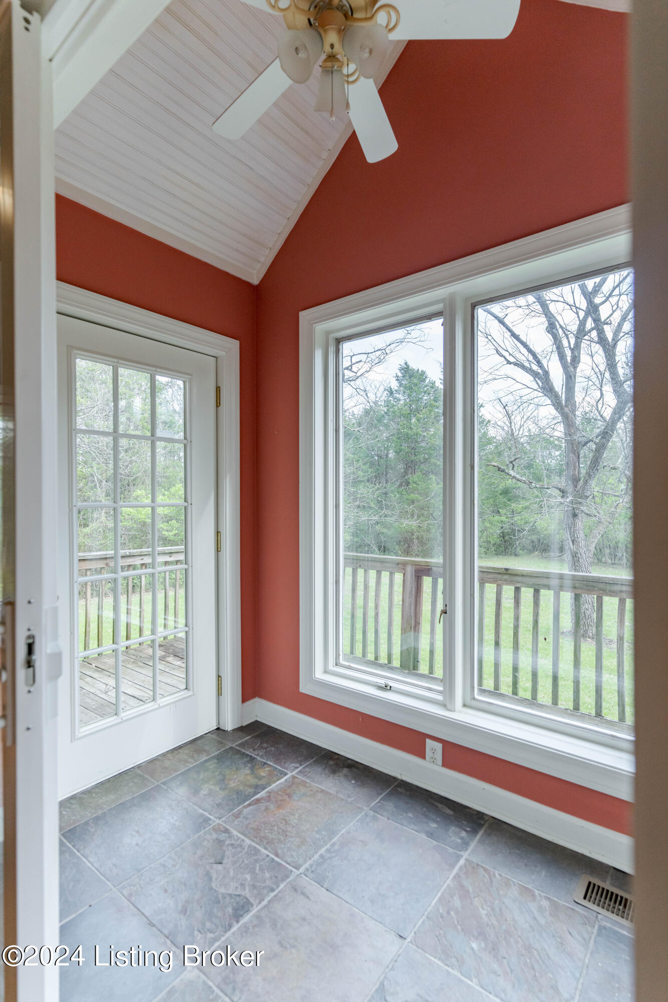 10203 Back Run Road Louisville, KY 40299 - Photo 25 of 109 DSC07185