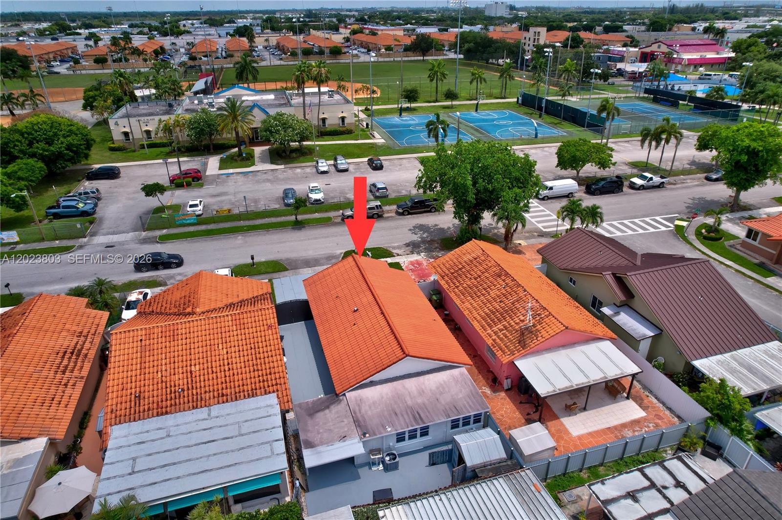 2514 West 74th Street Hialeah, FL 33016 - Photo 3 of 26