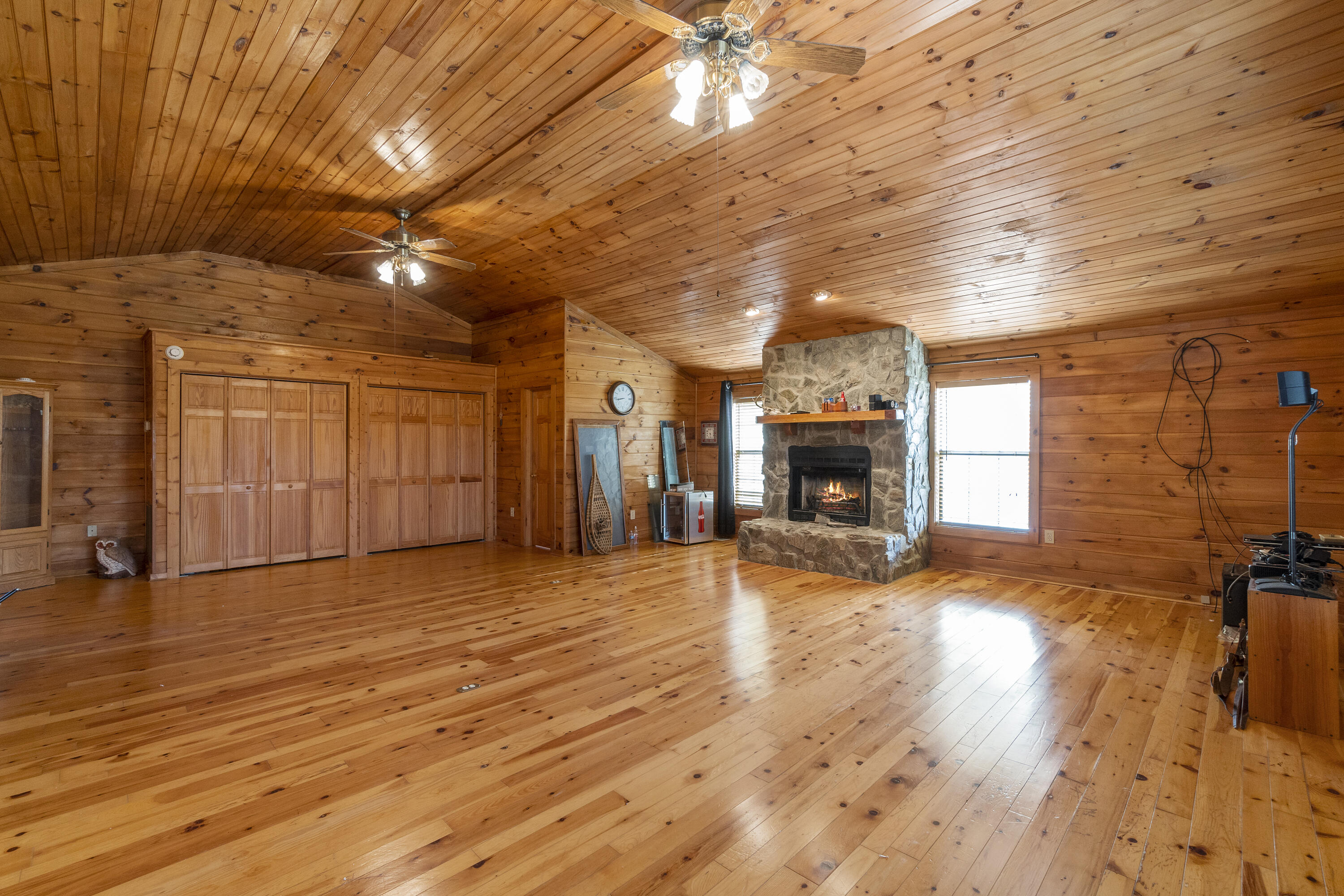 1316 Poplar Springs Road Greeneville, TN 37743 - Photo 13 of 98 DSC06965