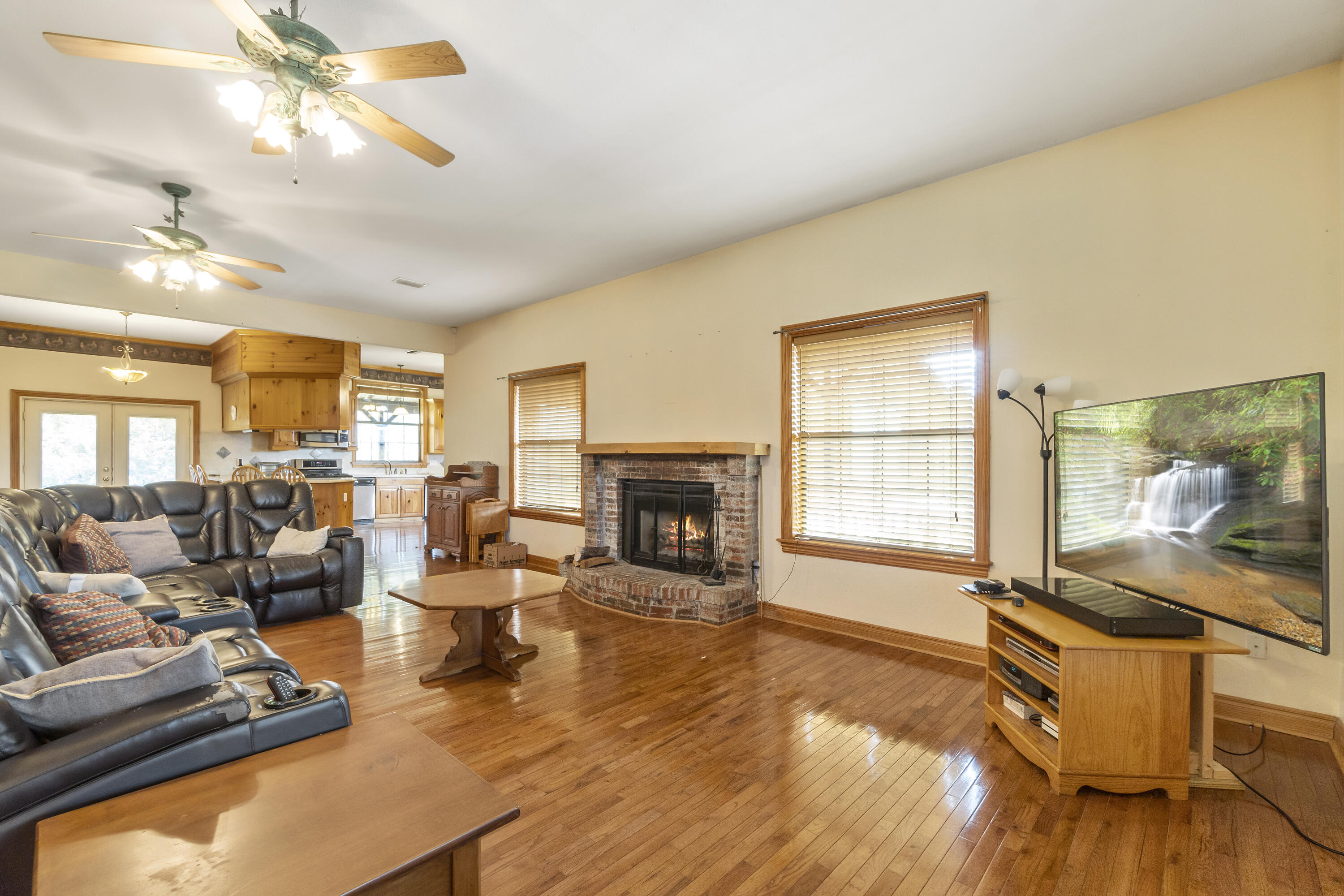 1316 Poplar Springs Road Greeneville, TN 37743 - Photo 4 of 98 DSC07010