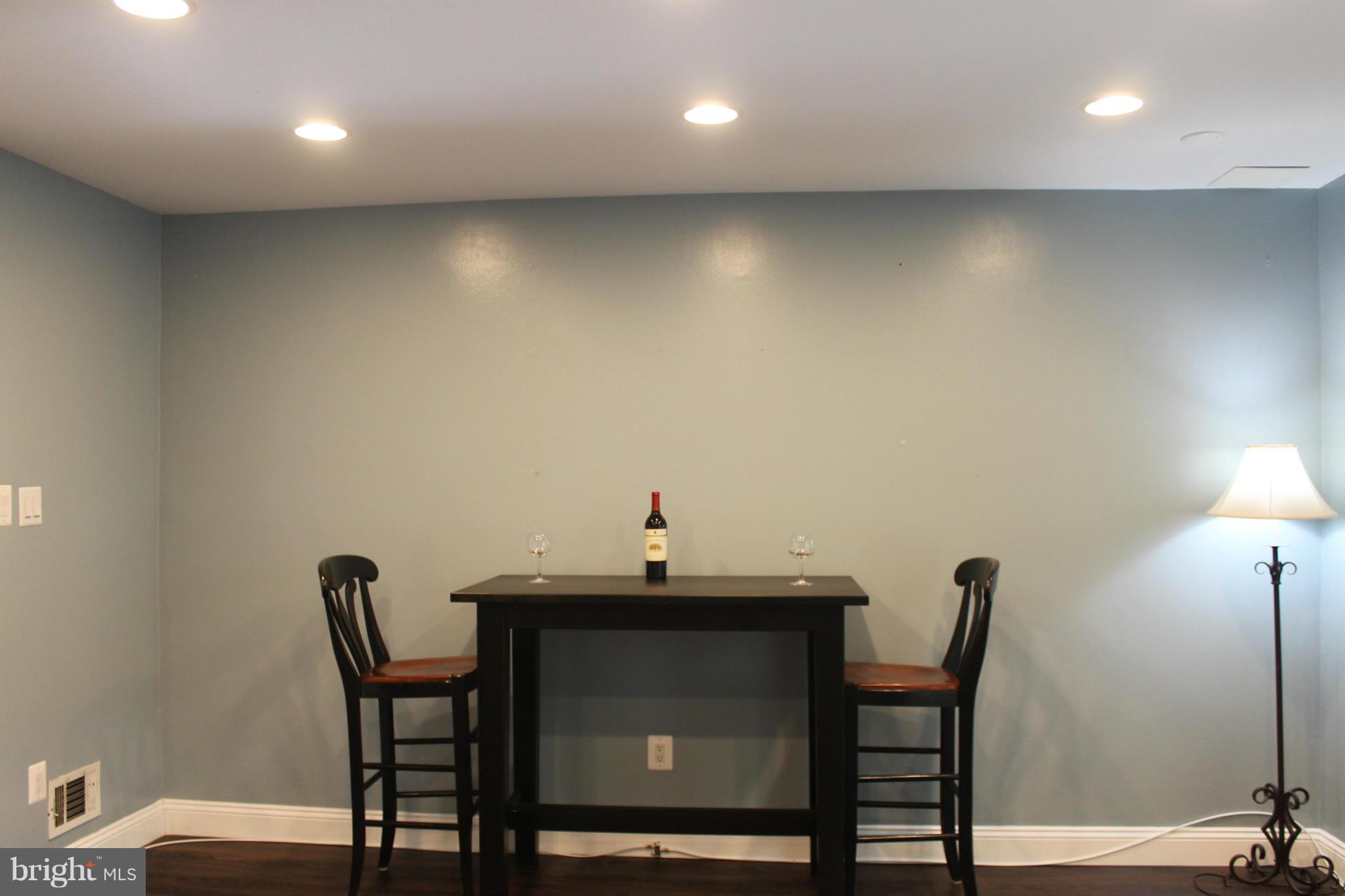 2401 Southgate Square Reston, VA 20191 - Photo 13 of 30 Family Room