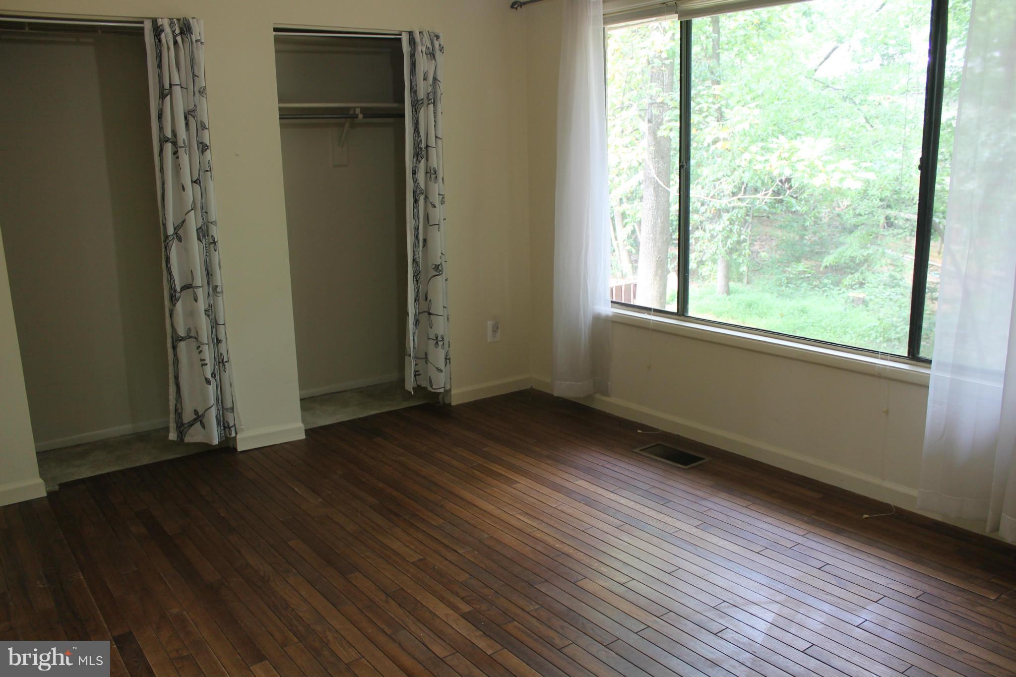 2401 Southgate Square Reston, VA 20191 - Photo 20 of 30 Bedroom