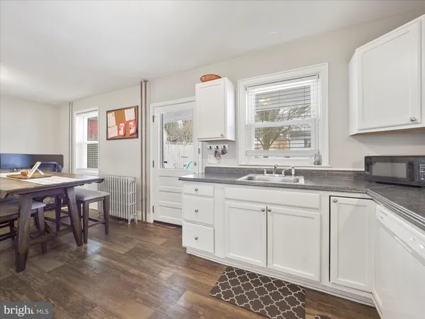 $215,000 | 133 North Church Street, Waynesboro, PA 17268