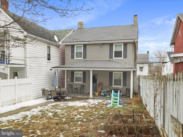 $215,000 | 133 North Church Street, Waynesboro, PA 17268