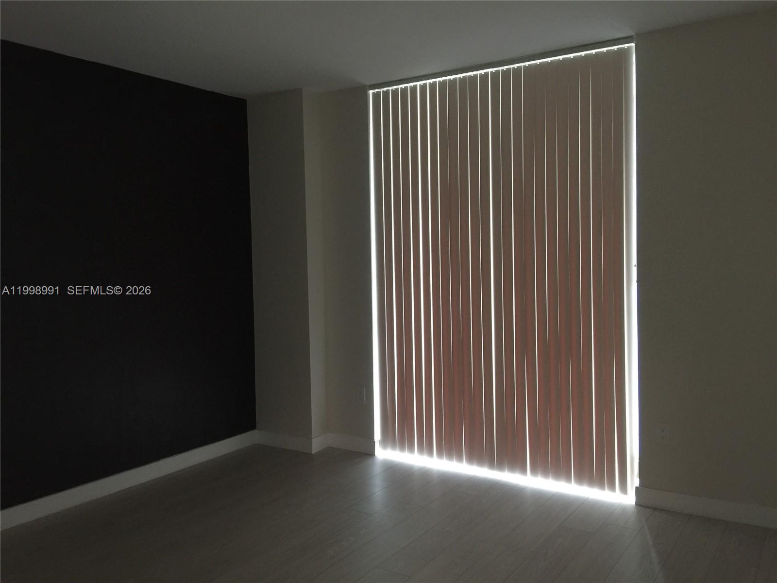 79 Southwest 12th Street, Unit 1406S Miami, FL 33130 - Photo 9 of 20