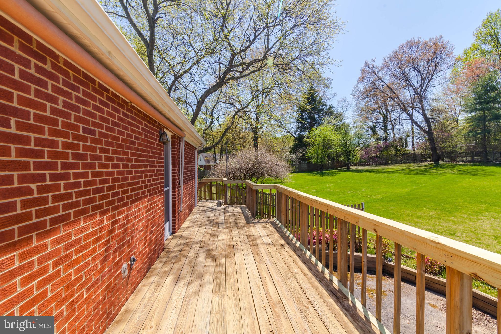 6401 Old Chesterbrook Road McLean, VA 22101 - Photo 11 of 14 Exterior (Rear)