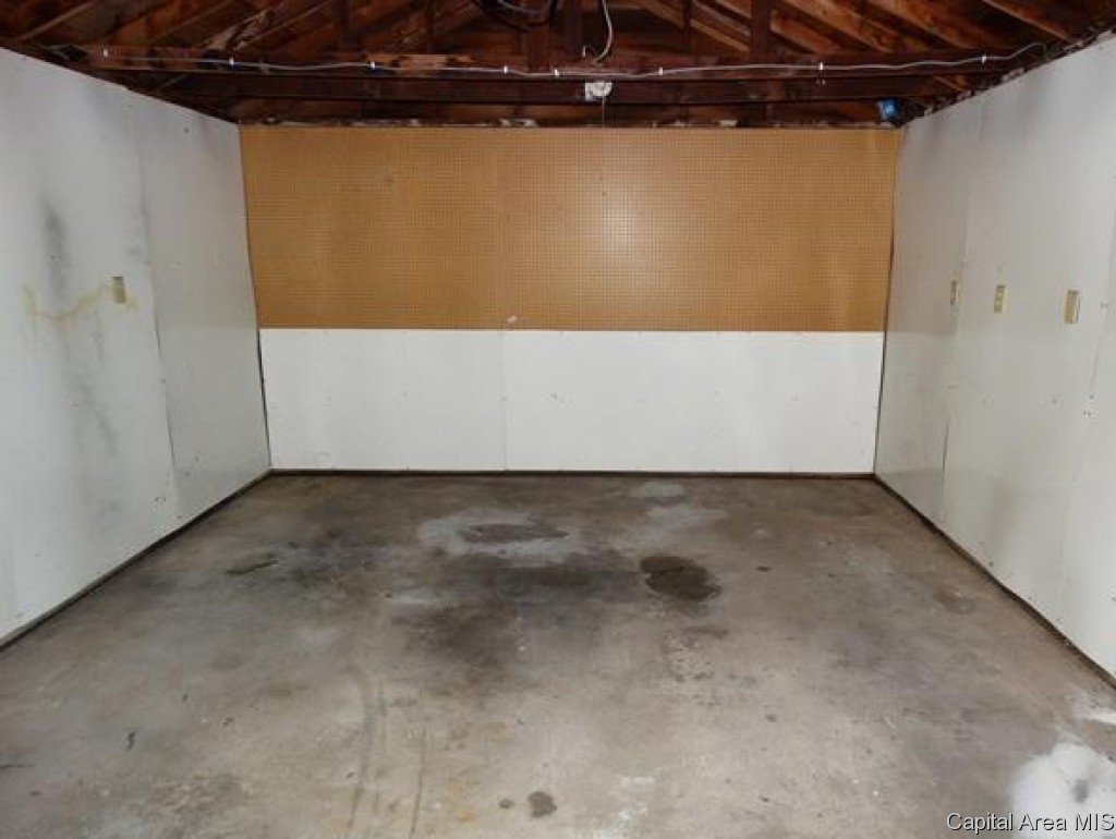 3148 South 5th Street Springfield, IL 62703 - Photo 6 of 10