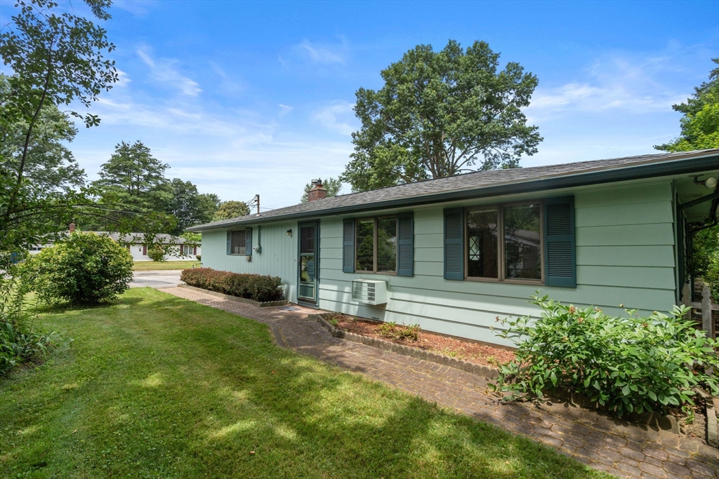 5 Sunset Road Maynard, MA 01754 - Photo 3 of 42