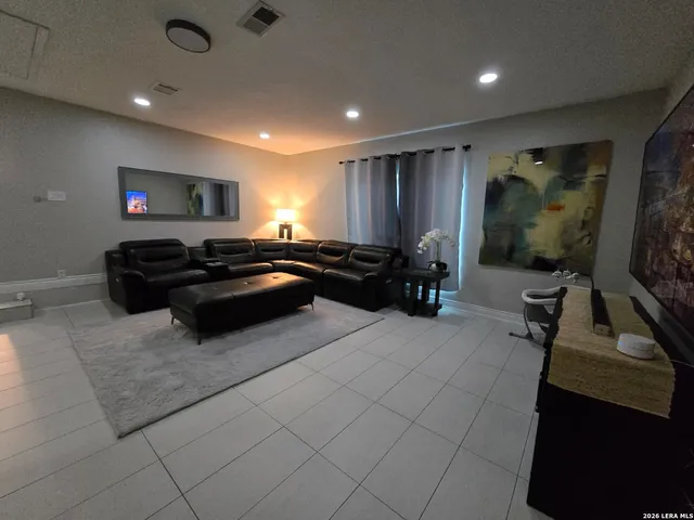 $3,650 | 8410 Shallow Creek Drive, San Antonio, TX 78251